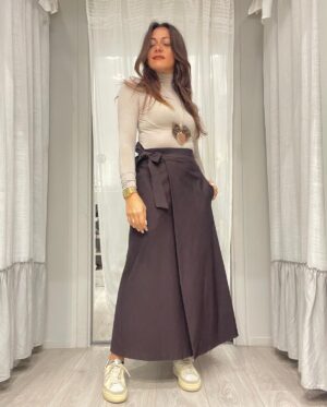 Gonna donna fiocco cioccolato